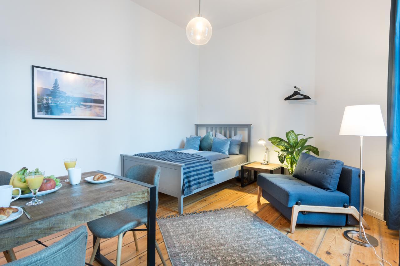 Greatstay Stralauer Allee 17c * Berlino